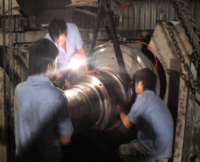 輥壓機(jī)輥?zhàn)虞S承位損傷現(xiàn)場修復(fù)