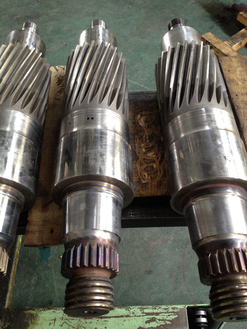 鋼廠軋輥軸磨損激光熔覆修復 鋼廠軋輥軸磨損激光熔覆修復